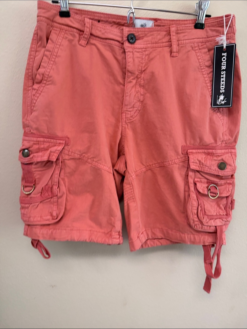 Four Steeds Women’s Coral Cargo Shorts Sz4 NWT